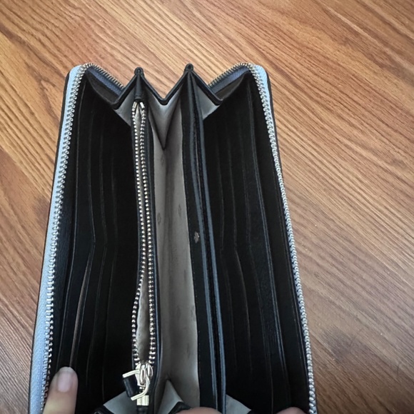 Kate Spade Wallet - Picture 2 of 2